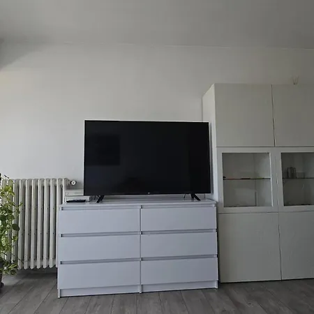 Beau Avec Parking 아파트